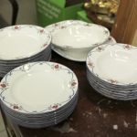 879 4388 DINNERWARE